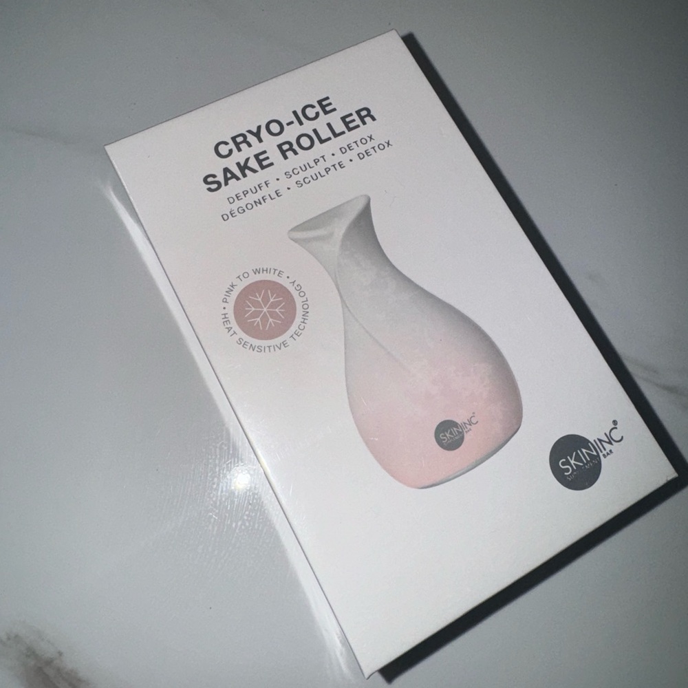 Skin Inc Cryo-Ice Sake Roller